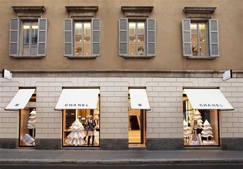 chanel winkel milaan|chanel boutique milan.